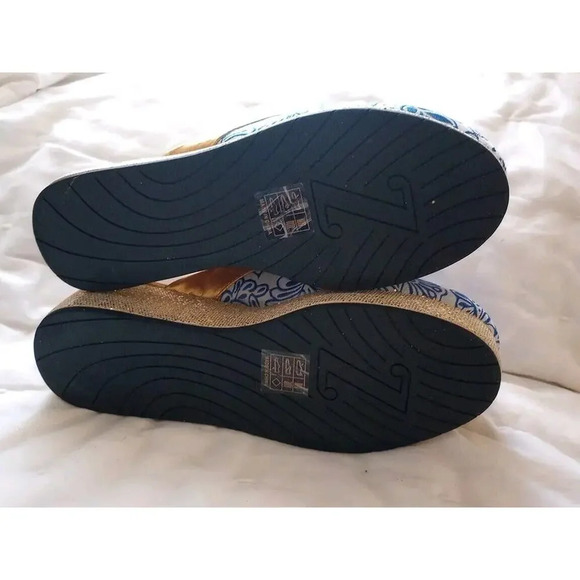 ZSA ZSA Degene-Rossi Luxury Slipper New Womens Slip On SHOES Sz 7 Blue Gold - Picture 5 of 6